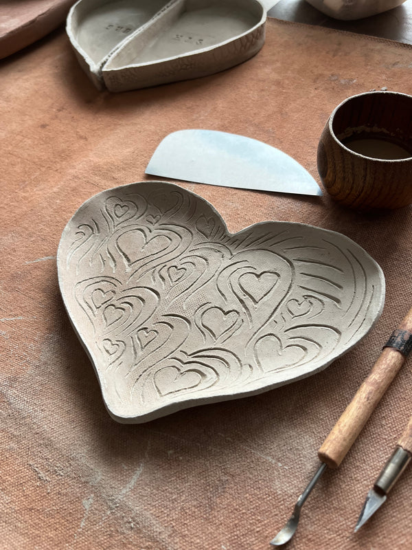 March 25| 2:30pm | Private Event | CIPR | Ceramic Heart Dish Pottery Handbuilding