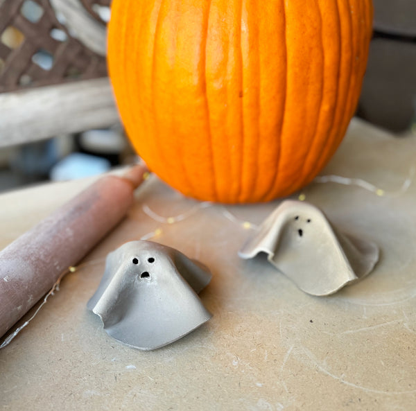 Oct 17| 6:00pm| Ceramic Ghost Tea Light Handbuilding